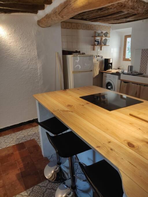 Villa Vilata A Padern Dans Les Corbieres Sauvages Kültér fotó